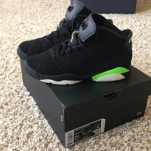 Jordan 6 Retro